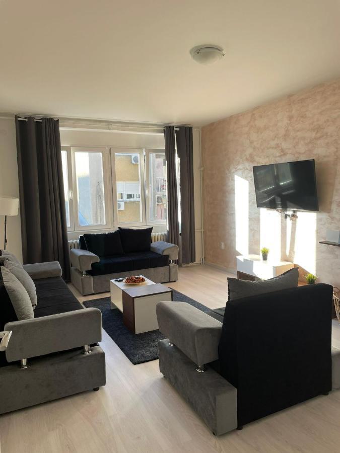 Apartment 51 - Bright, Spacious, Lux 1 Bedroom In The City Center - Stari Grad Белград Экстерьер фото
