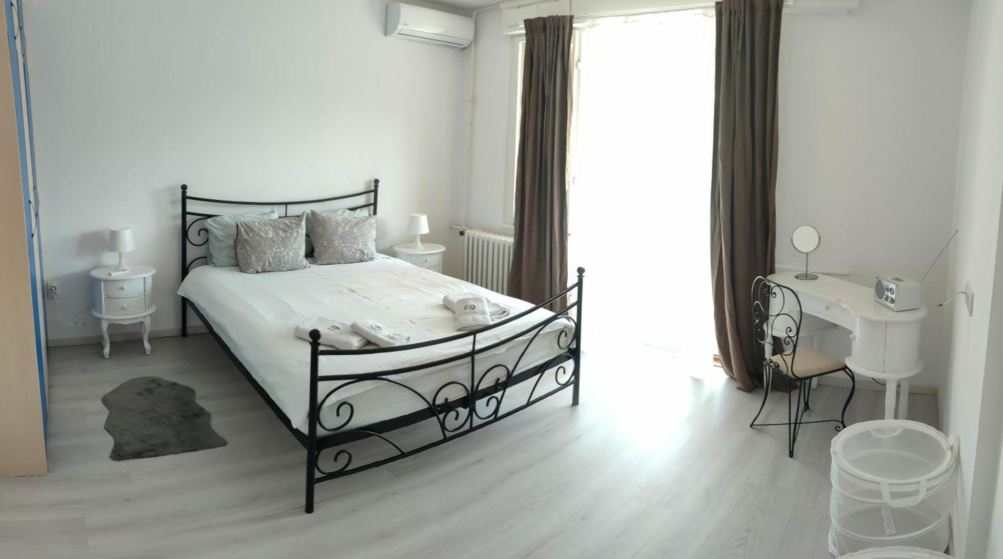 Apartment 51 - Bright, Spacious, Lux 1 Bedroom In The City Center - Stari Grad Белград Экстерьер фото
